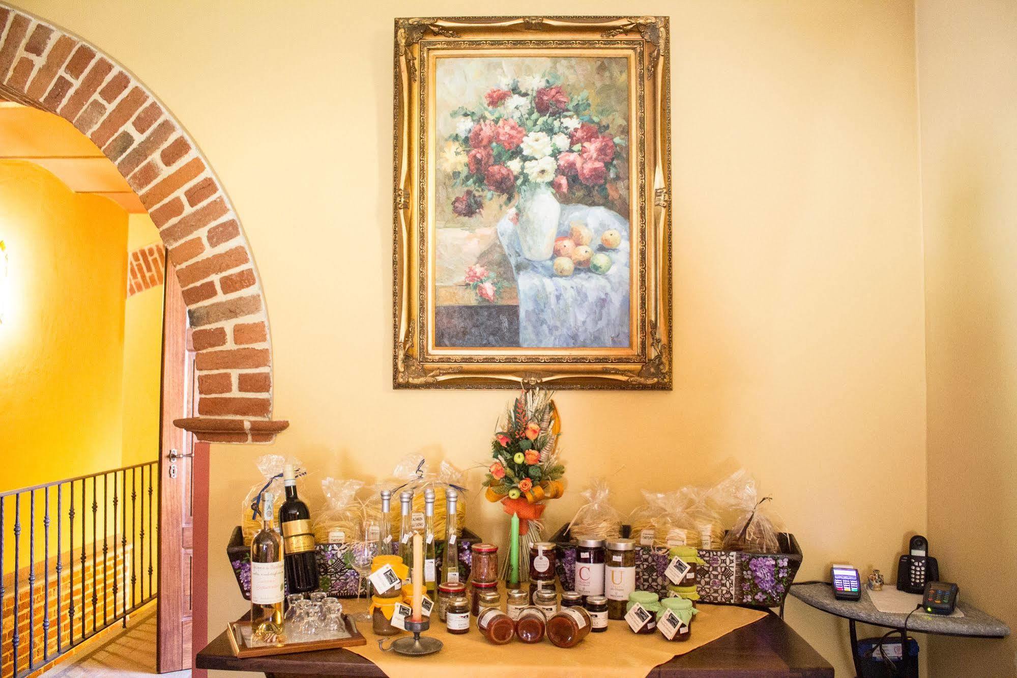 Tigliole B&B Cascina Bellavista מראה חיצוני תמונה